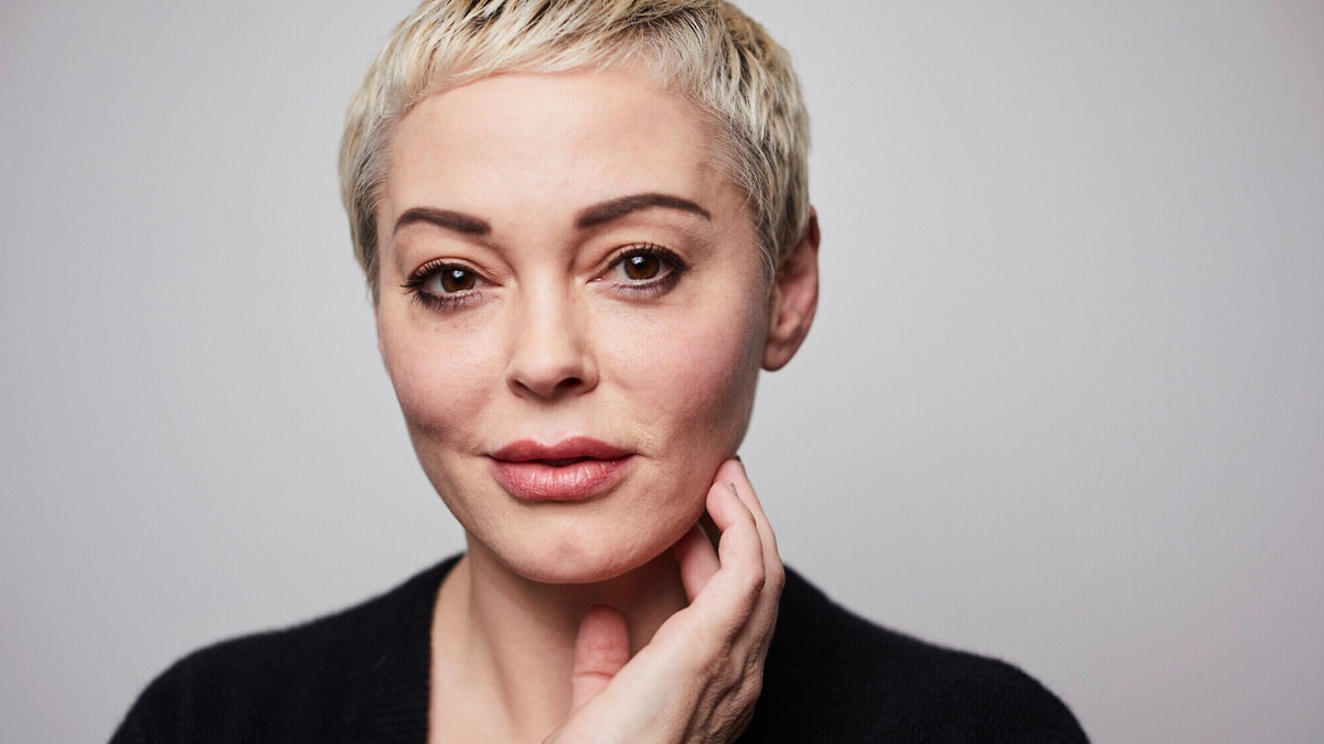 Rose McGowan celebrates "Hollywood's demise" after worst Oscars ever