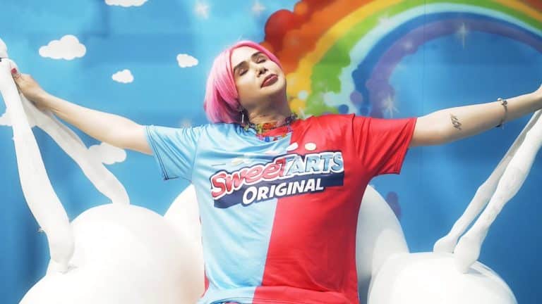 Oli London, British Instagram star, gets surgery to become trans-Korean