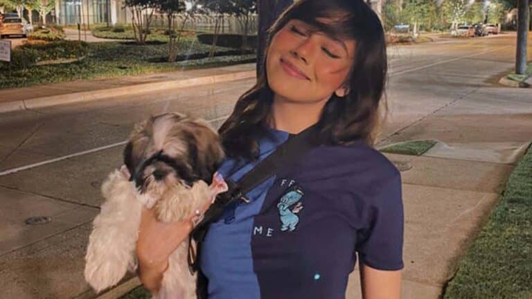 Neekolul gave pet dog away because she got too fat