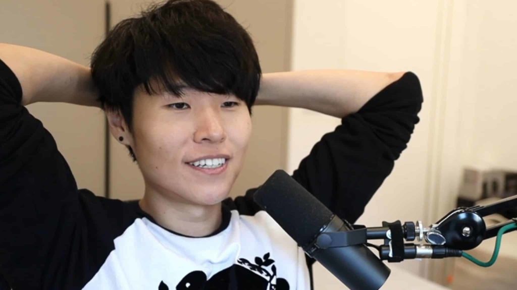 Jeremy 'Disguised Toast' Wang banned: receives 1 month Twitch suspension for DMCA violations.