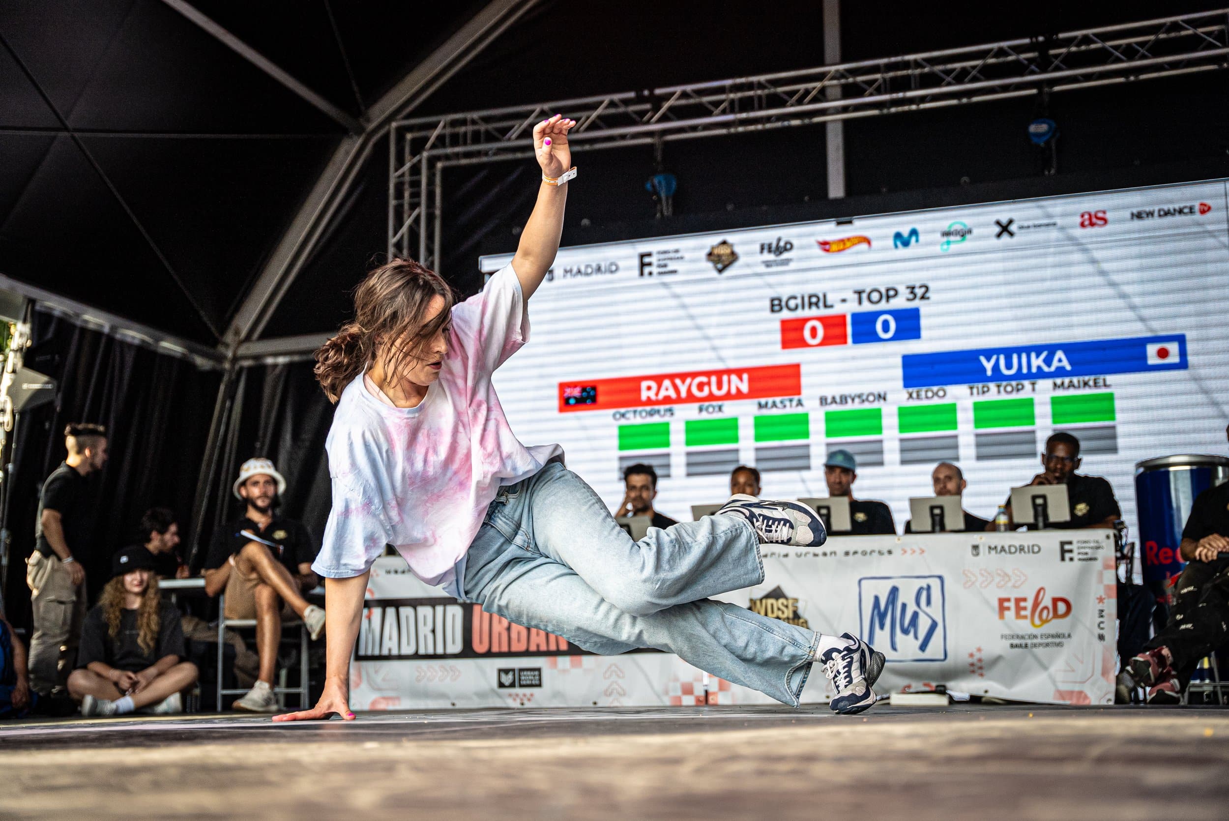 Rachael Gunn competing at a breaking event in Madrid