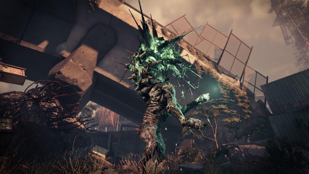 A Naytiba enemy rises in a ruined area of Stellar Blade